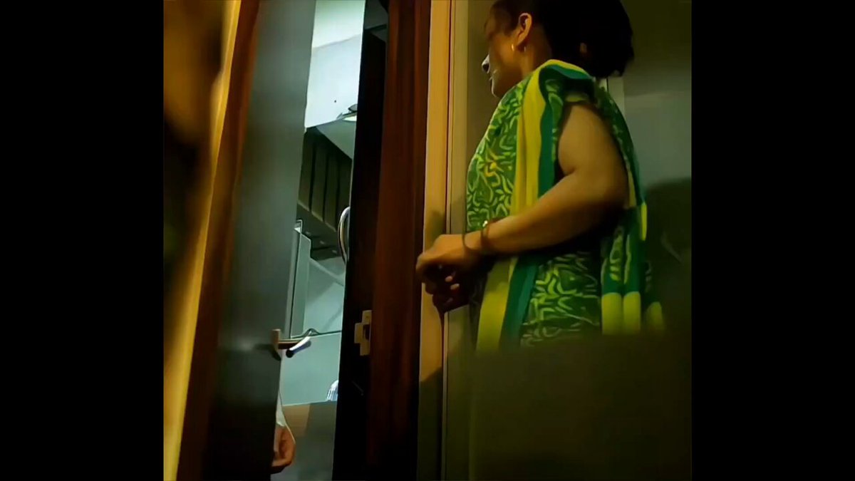 @HasnaZaruriHais video Tweet