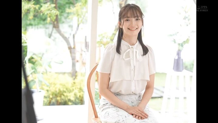 ビジュアルがすべて美しい 引退後、即AVデビュー 渚恋生💕 半額の今がチャンス♪
