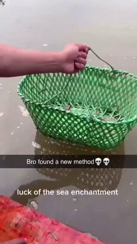 Bro invented a new method of fishing 