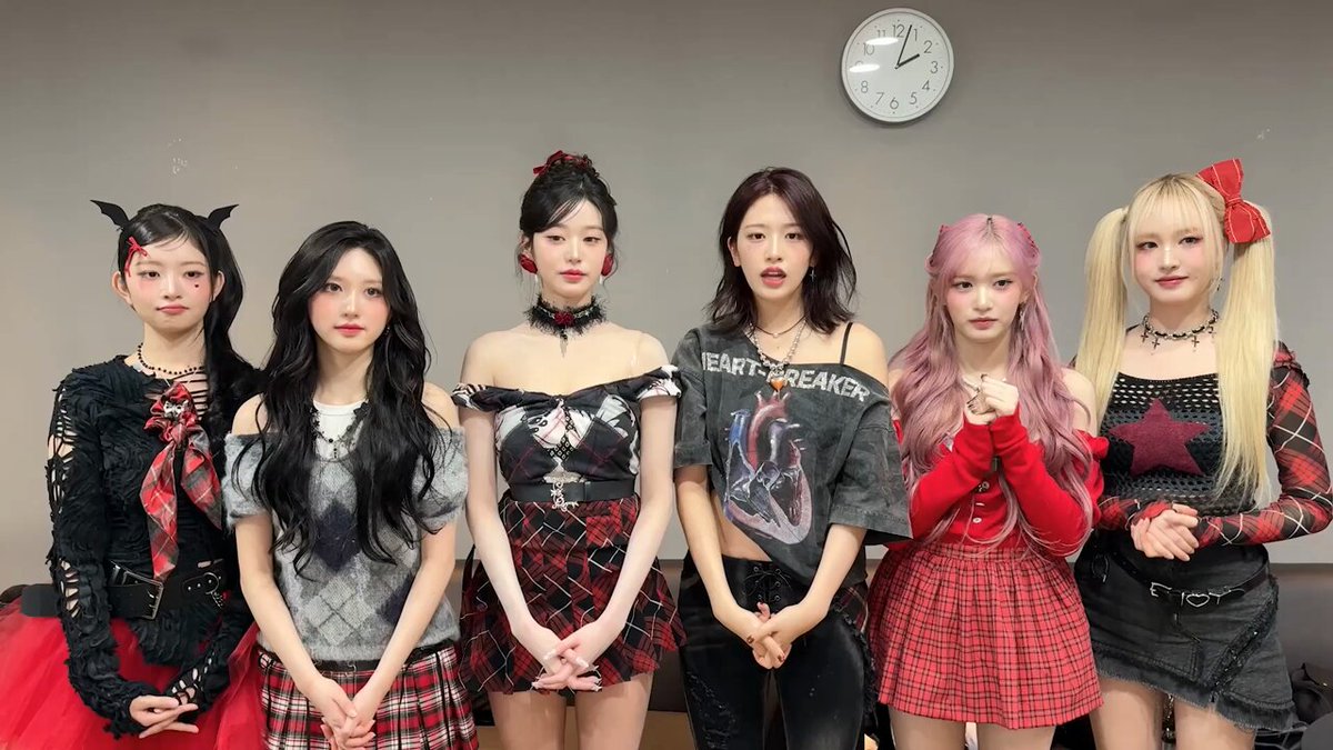 IVE Japan 3rd EP オフイベ 100名限定 4/27 ワイドチェキ IVE - IVE added a new photo.