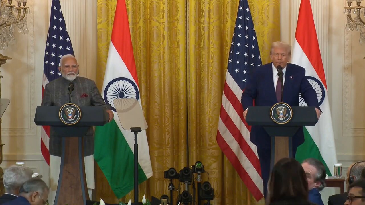 [問卦] 川普站在莫迪旁 宣布對印度徵對等關稅