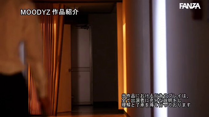 ボクだけが知ってしまった女教師の裏の顔。ボクの大好きなるいさ先生が不良達に放課後イラマチオ開発され続けていた…。 都月るいさ