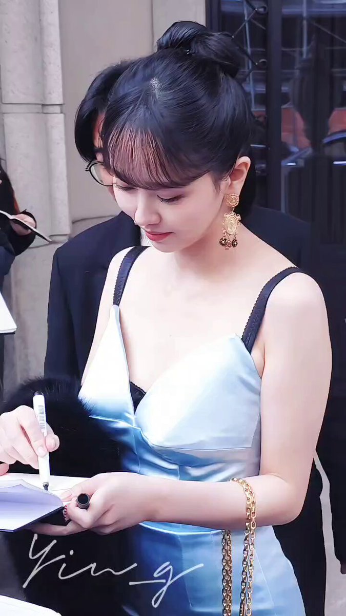 キム・ソヒョン　kimsohyun 김소현　手鏡　缶ミラー　グッズ　FC 公式 Amazon.co.jp: キム・ソヒョン kimsohyun 김소현 手鏡 缶ミラー