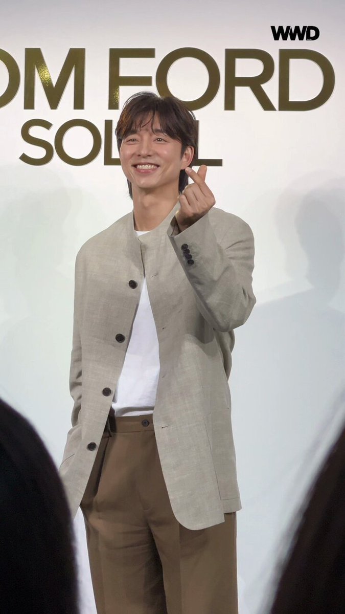 CNBLUE 直筆サイン入り Tシャツ　7部袖 CNBLUE 直筆サイン入り Tシャツ7部袖