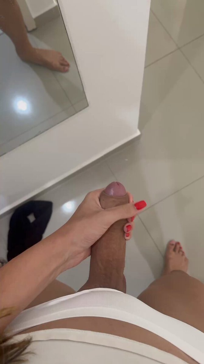 1901620038680875279