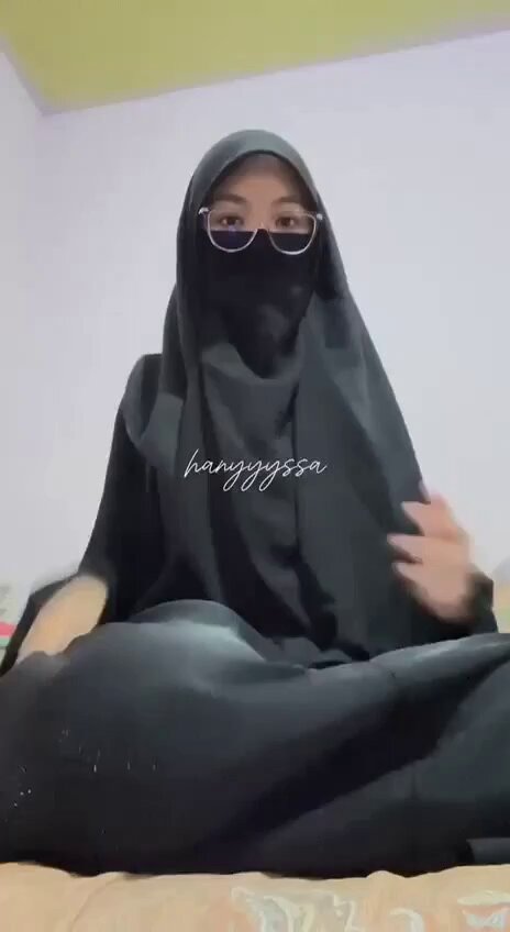 cadar cantik suka colmek sampe basah part 1