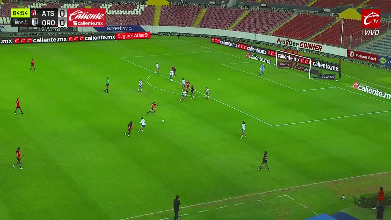 Primer gol como Rojinegra y primer gol en México para Karen Flores. 😍❤️🖤