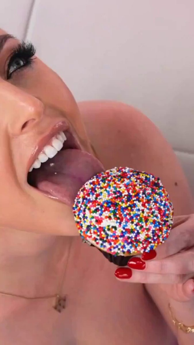 Cum with Food/Drinks 8