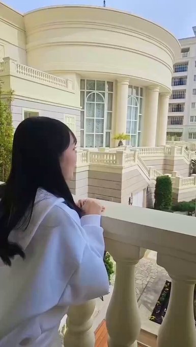 Twitterのコスプレ動画1