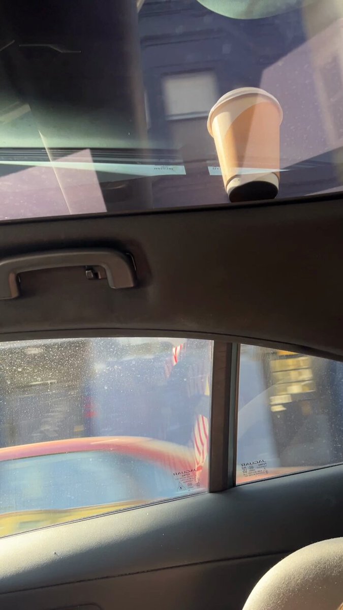 i accidentally left my coffee on top of my waymo https://t.co/dbdkEVFIdy