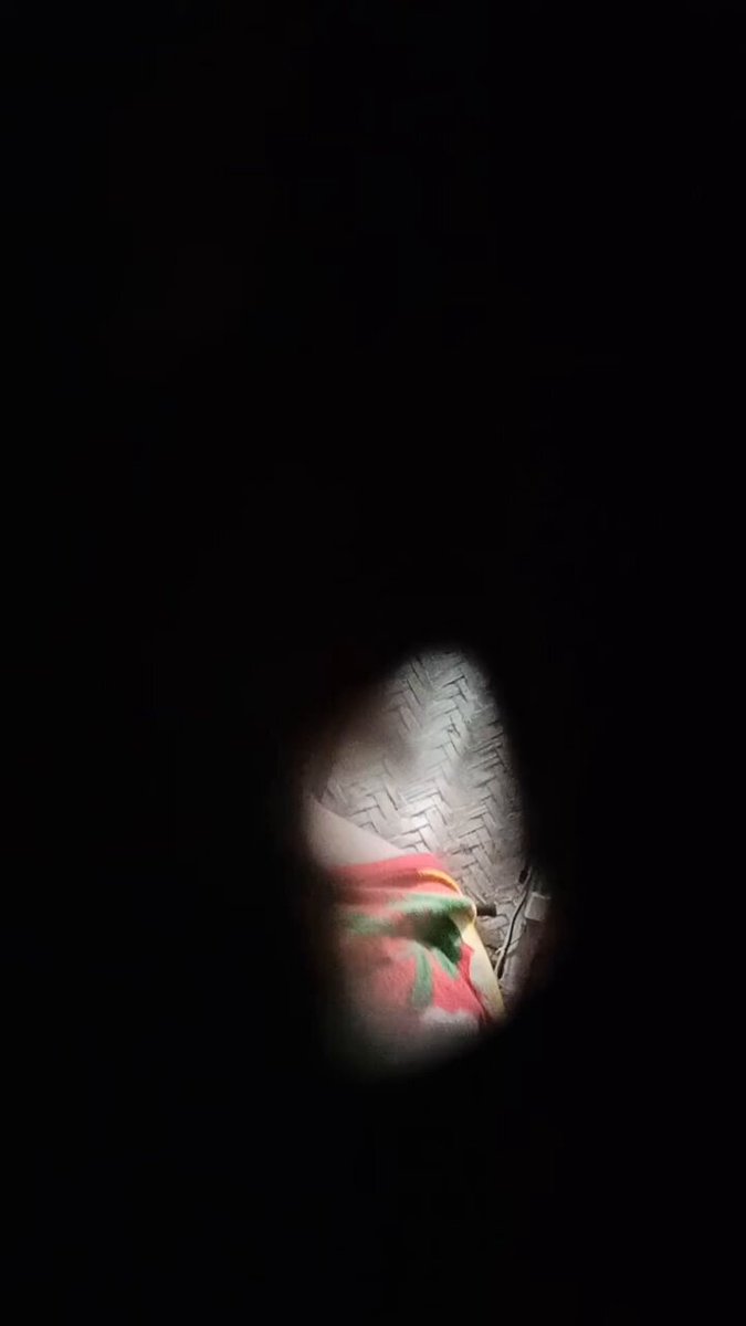 Intip tetangga lgi ngewek sela lubang - indo 