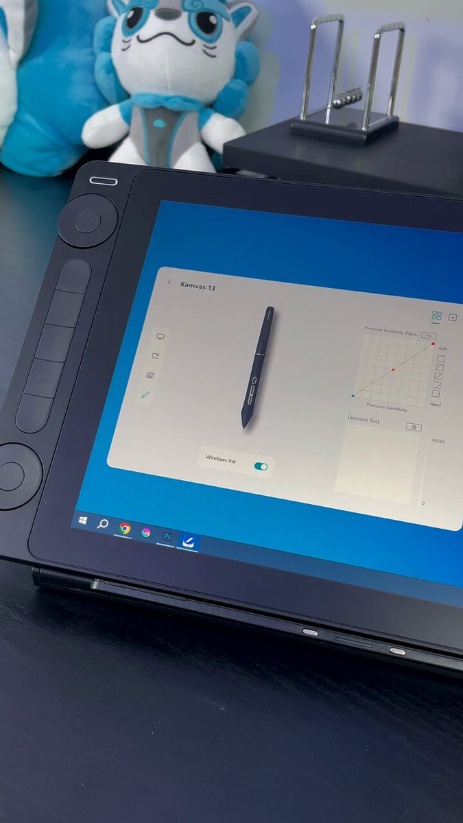 HUION kamvas 13 gen3＋左手デバイス