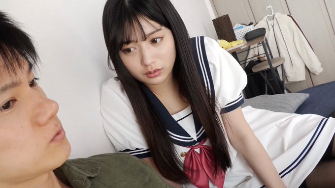 北岡果林 学校で人気の幼なじみが童貞のボクに優しく教えてくれること💖