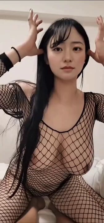 Video oleh @youre_opop