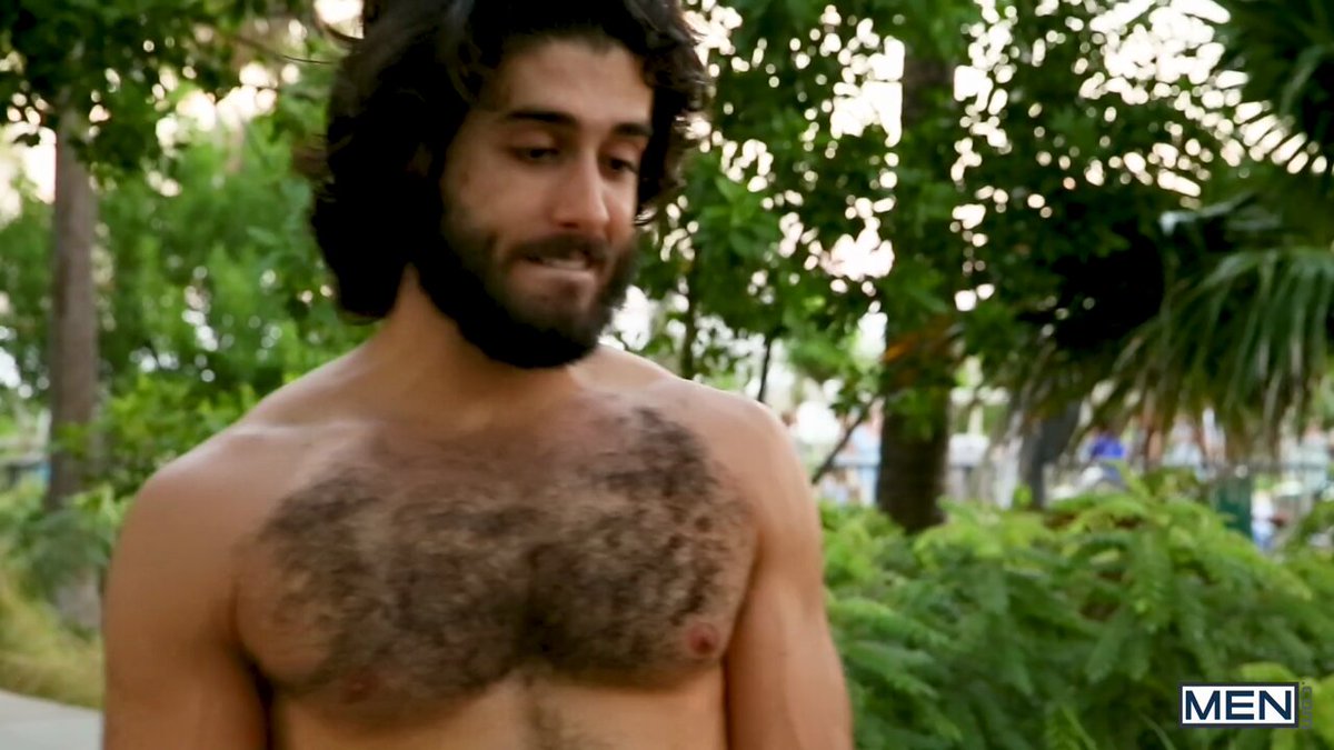 Puppy Love. Full video here: @PornKiwi @comiquebot @drawi20250407020141