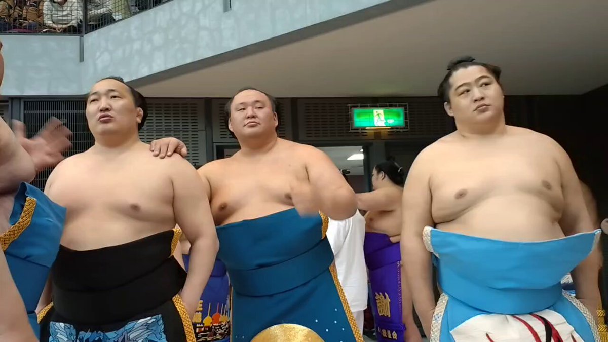 waka_ariです。大の里 遠藤 たった3発で…「ふっ飛ばされる遠藤」「本物の怪物」大の里が覚醒