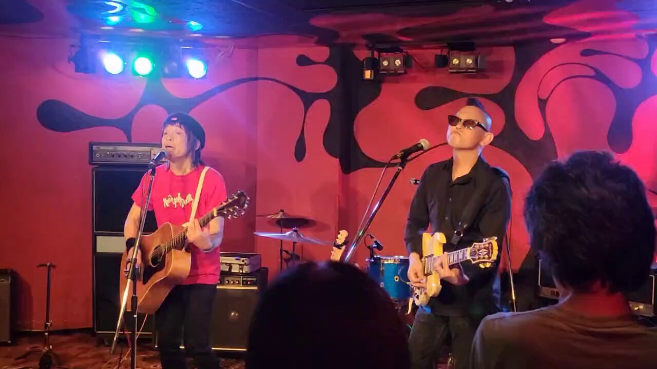 美品 MAMORU & The DAViES パーカー M ワタナベマモル