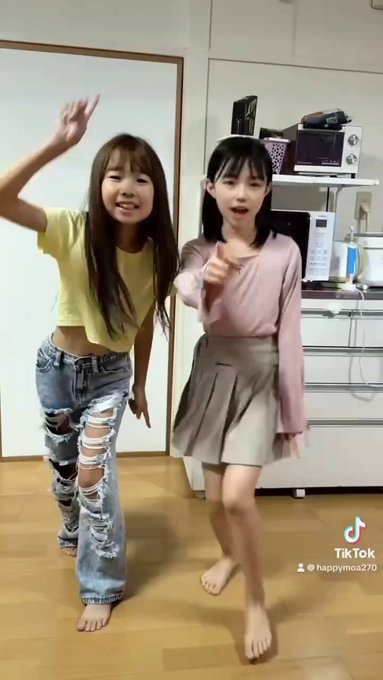 Twitterのコスプレ動画1