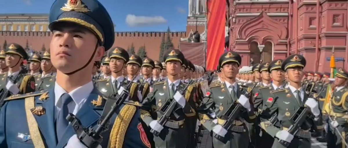 【アウトレット☆送料無料】 ロシア軍パレード 最新型現役用中国人民解放軍21式儀仗兵礼服 その他