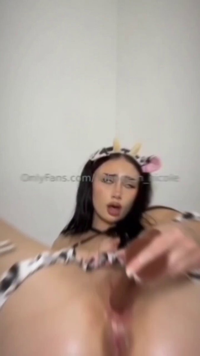 Auhneesh nicole solo