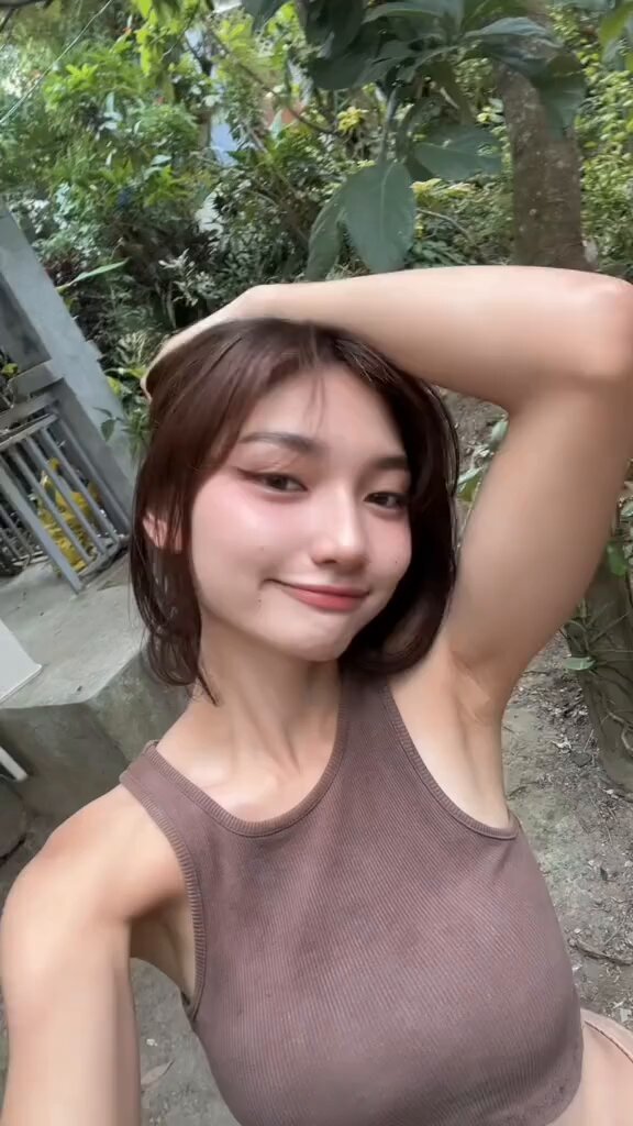 Video by @ArmpitFetish_