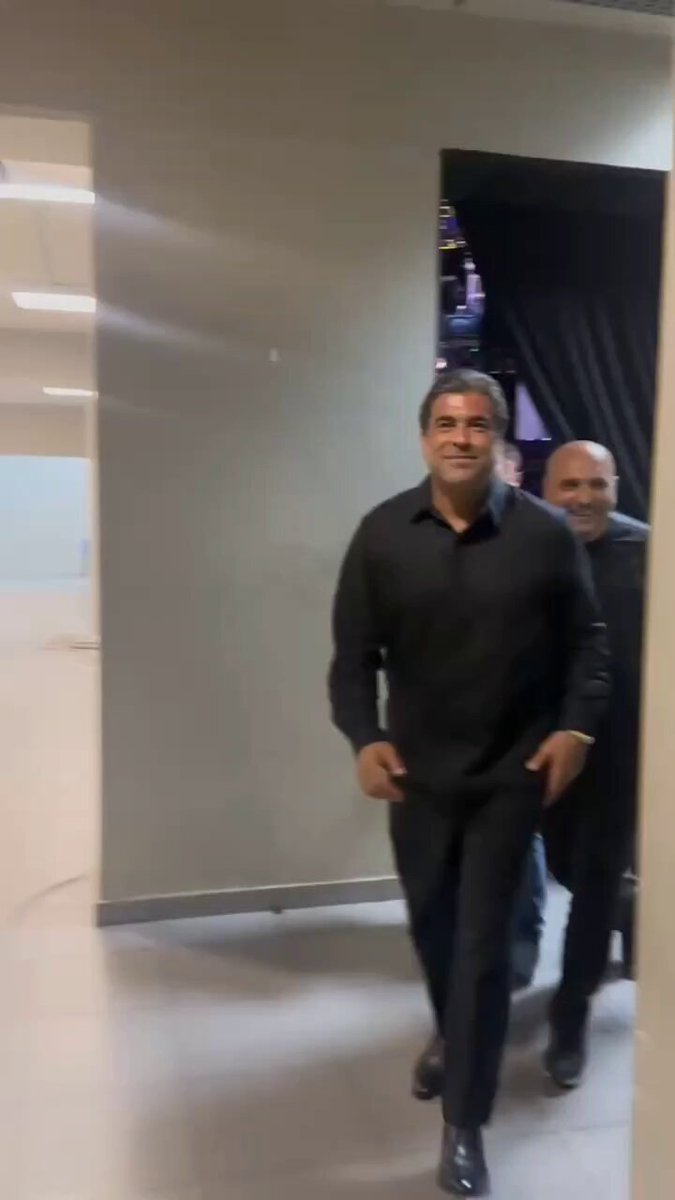 في أول إطلالاته بعد تداول خبر زواجه وائل كفوري و في مبادرة لمدينته زحلة يشارك في لجنة تحكيم Imagine Lebanon 2025 لتقديم منحة دراسية لعدد من التلاميذ