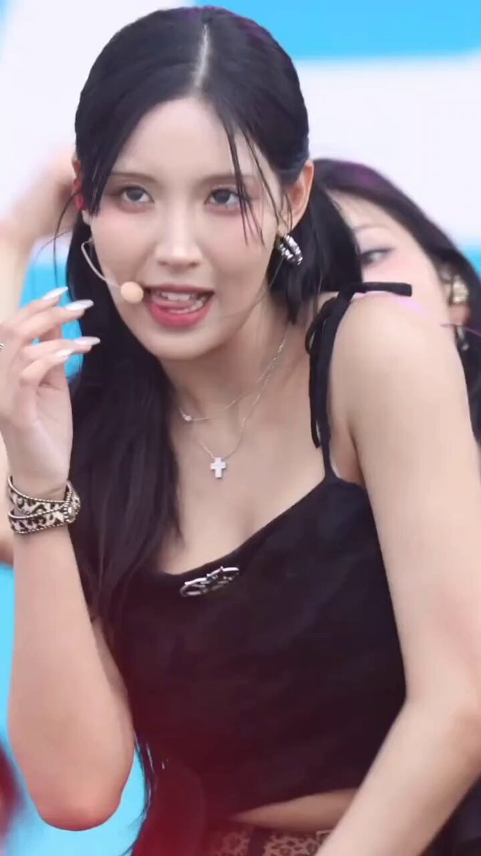 Video by @AJ_Lei_Jean