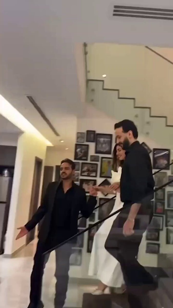 شيرين بيوتي تودع بيت أهلها بزفة شامية قبل زفافها يوم غد من أسامة مروة بحضور العائلة والأصدقاء 
