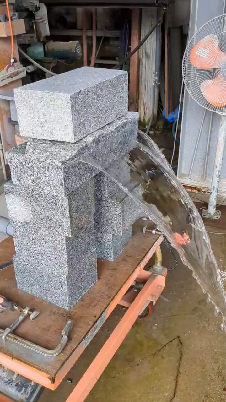 石材　明かり取り 石川石材店 キレイがつづくお墓ミラクルチタン光触媒