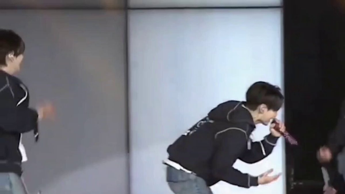 Penelopiiee⟭⟬ᵇᵗˢ⟬⟭⁷⁻¹⁼⁰ ⑅⁠ᵕ⁠༚⁠ᵕ ⟭⟬ᴱ ᴬᴿᴱ ᴮ