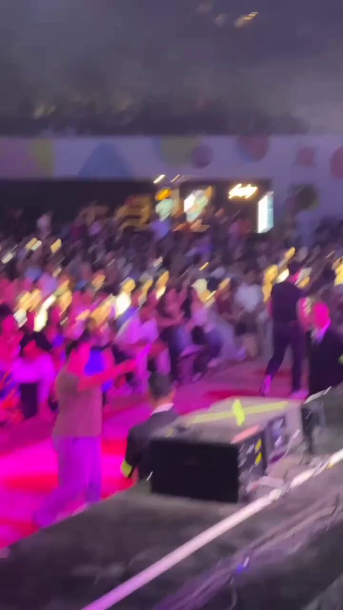 بالرغم من الطقس الحار.. رحمة رياض تحيي حفلاً جماهيرياً في الدار البيضاء ضمن Casablanca Music Week 