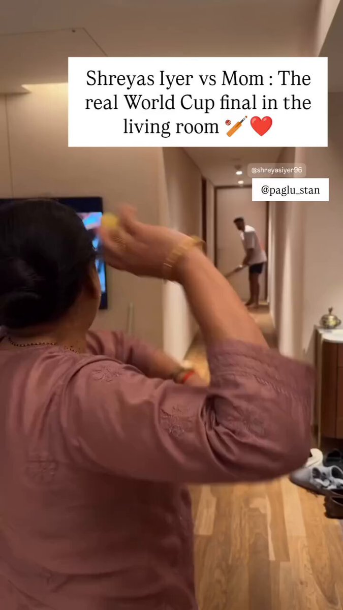 Shreyas Iyers Mother bowling to Picture