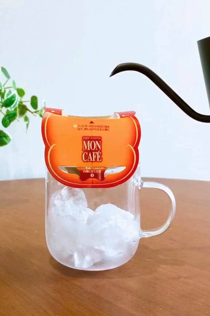 MII2さん専用　モンカフェ360個 Amazon.co.jp: モンカフェ mon cafe レッド 026152 磁器カップ