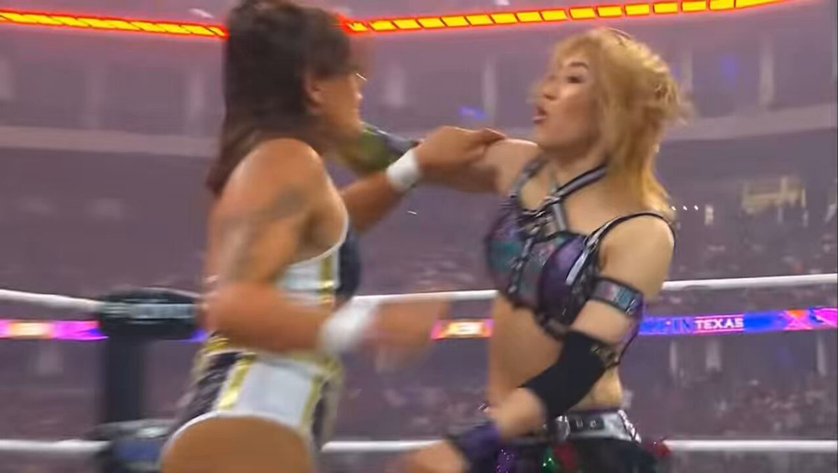 【サイン】朱里。 : プロレス、キック、総合格闘技の頂点を見た者 朱里。 プロレス、キック、総合格闘技の頂点を見た者 | 朱里 |本