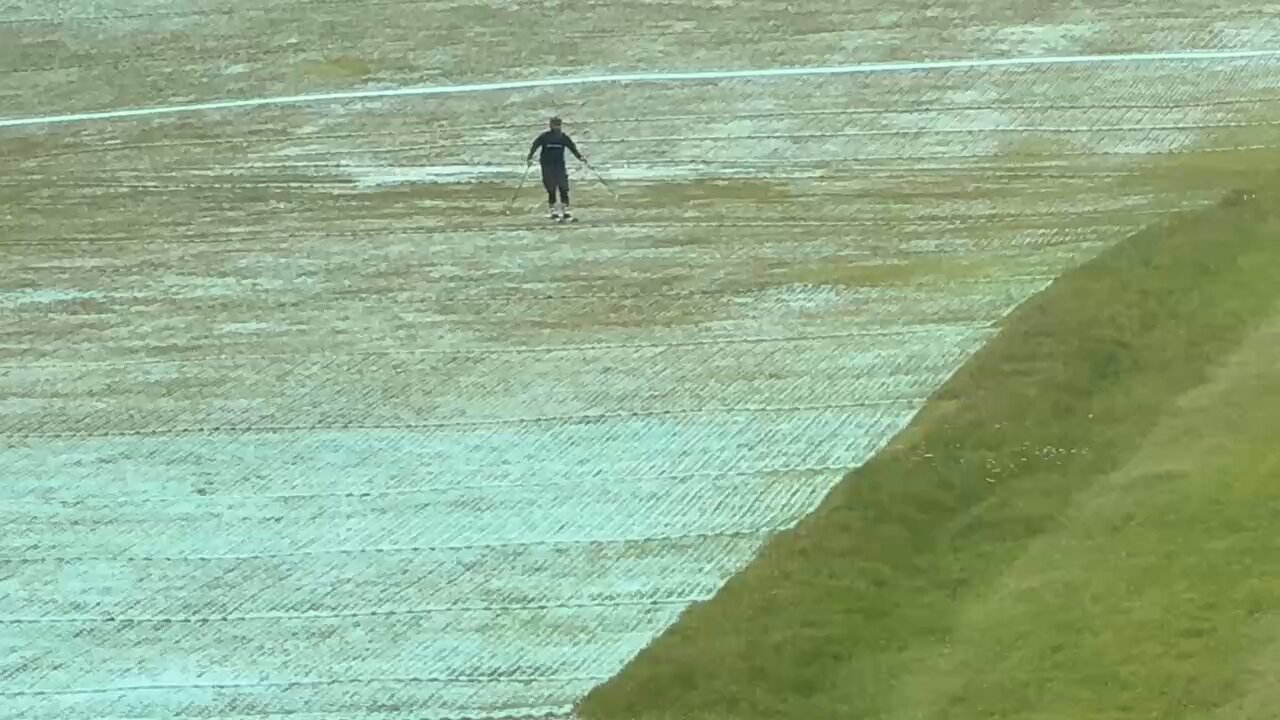 雪　様 20210204ZW180雪積込 - YouTube