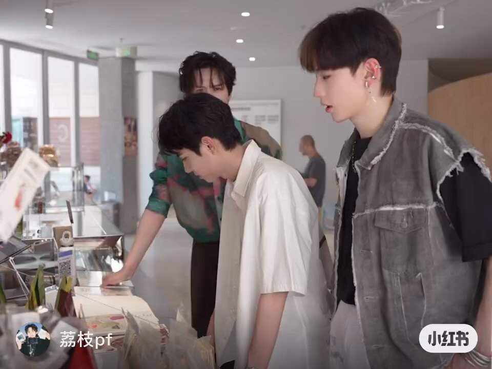 メル61666さん　専用 博君一肖 博君一肖| Facebook