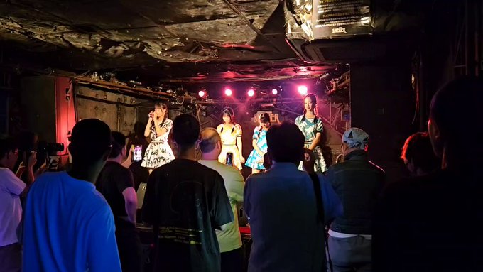 Twitterのコスプレ動画1