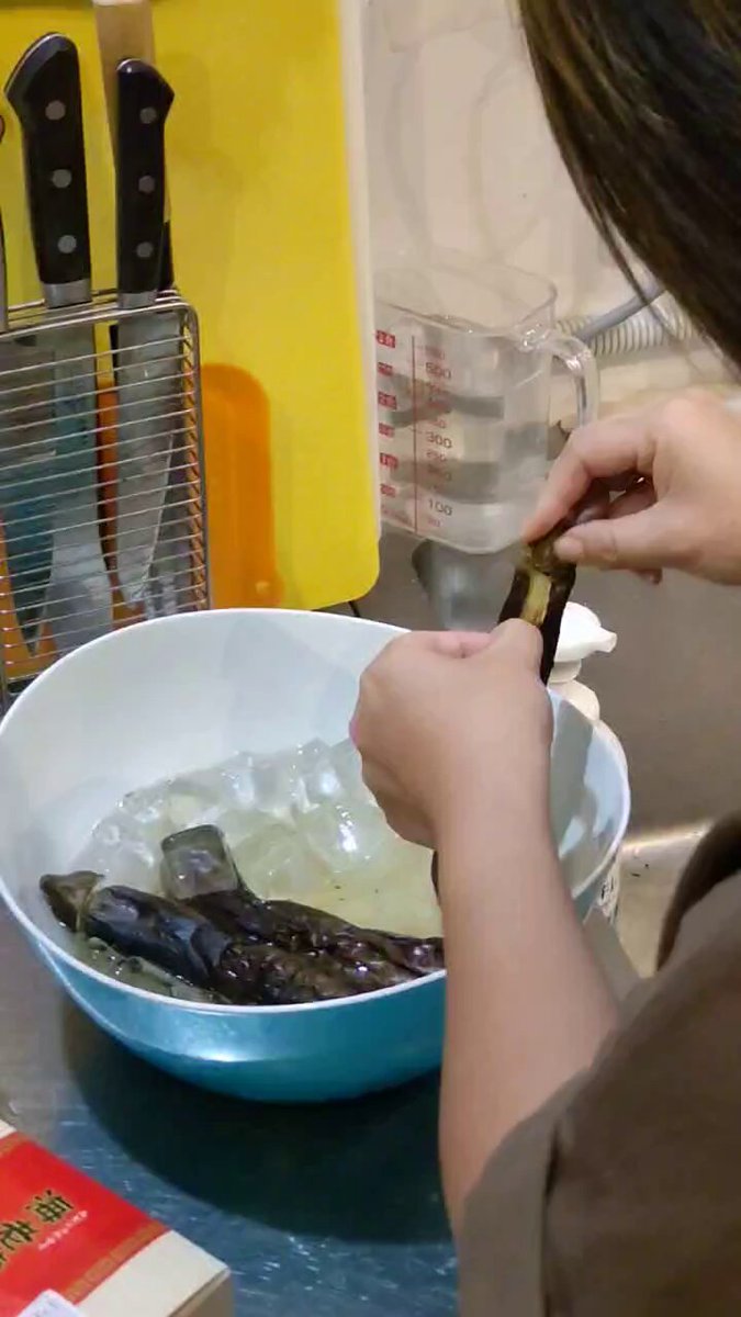 スタンド デコピン【公式】 on X