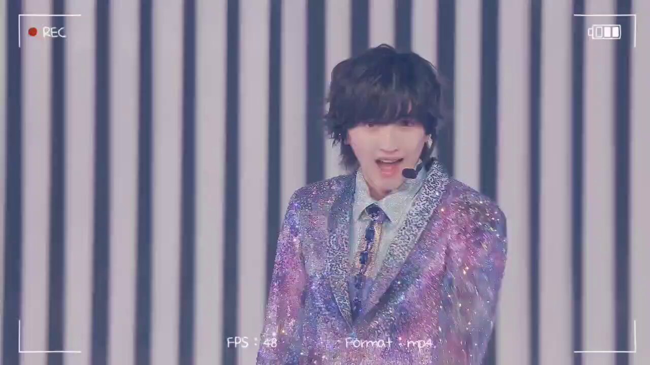 ♡みっちー♡ みっちーの横顔ほんとーーに綺麗‎🤍 目も鼻も口もぜんぶ好き