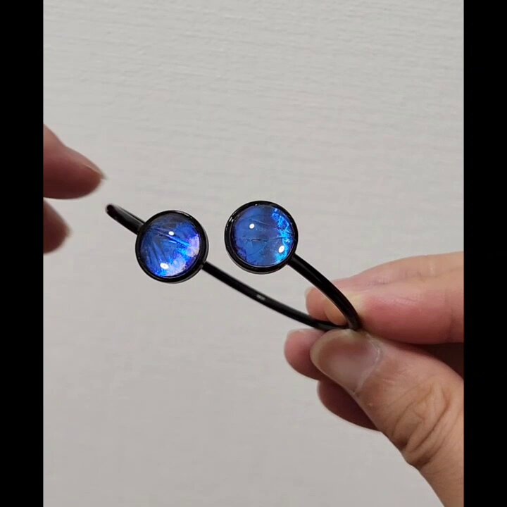 ももすけ　モルフォの翅(工芸用) 🦋ももすけ🦋【本物の蝶の羽でアクセサリー作る人