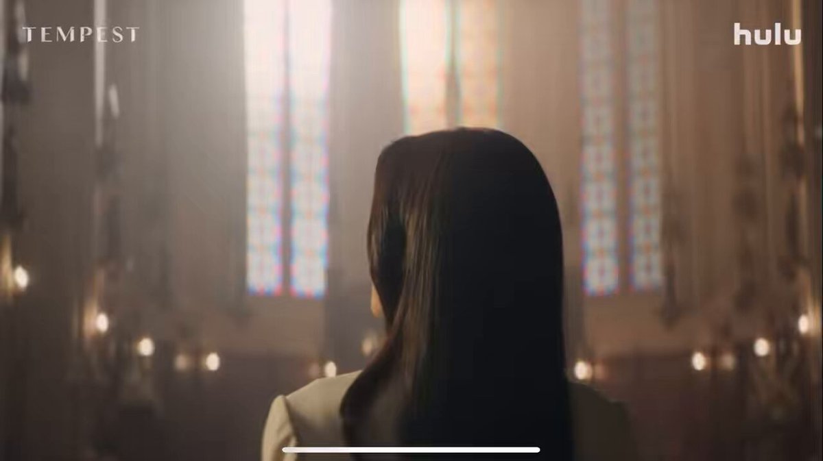 티저 속 전지현·강동원