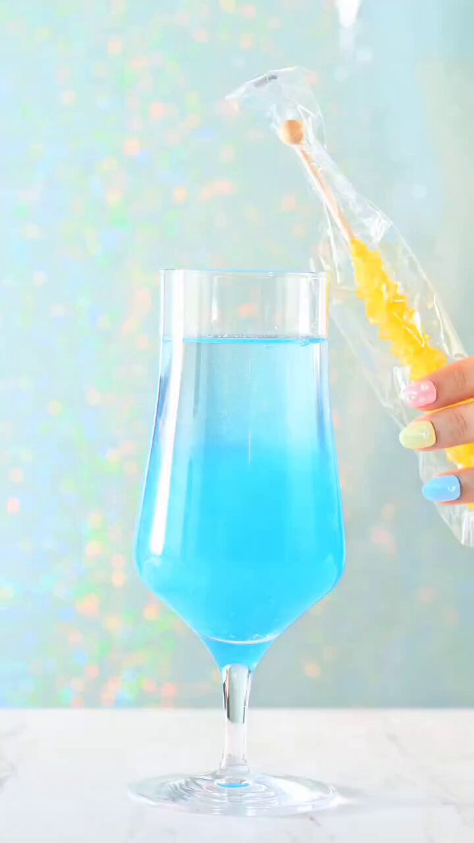 オーダー受付中 ゆめかわ キラキラ星空にはばたくユニコーン 絵本