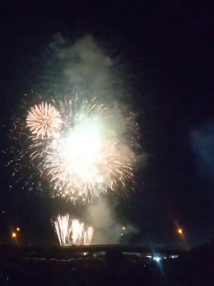 究極の美◼️蔵から夜空一面に美しい花火のような見事な漆塗りの香壺？入れ物が出て来た 麦と花火 #クズの本懐
