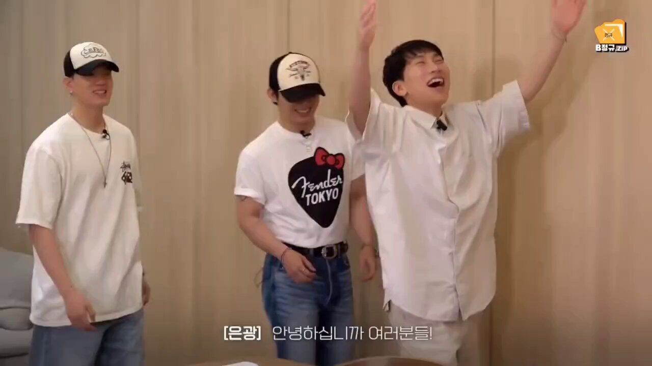 BTOB ヒョンシク　公式　クッション Amazon.co.jp: BTOB X B'BE FRIENDSヒョンシク ポップアップ10cm