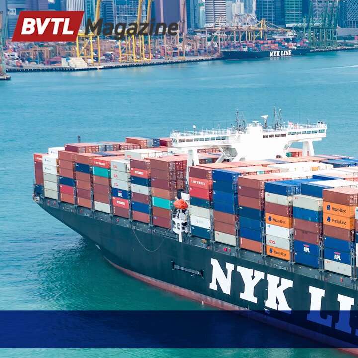 Triang MINIC 日本郵船　ダイキャスト　NYK LINE Triang MINIC 日本郵船 ダイキャスト NYK LINE - メルカリ