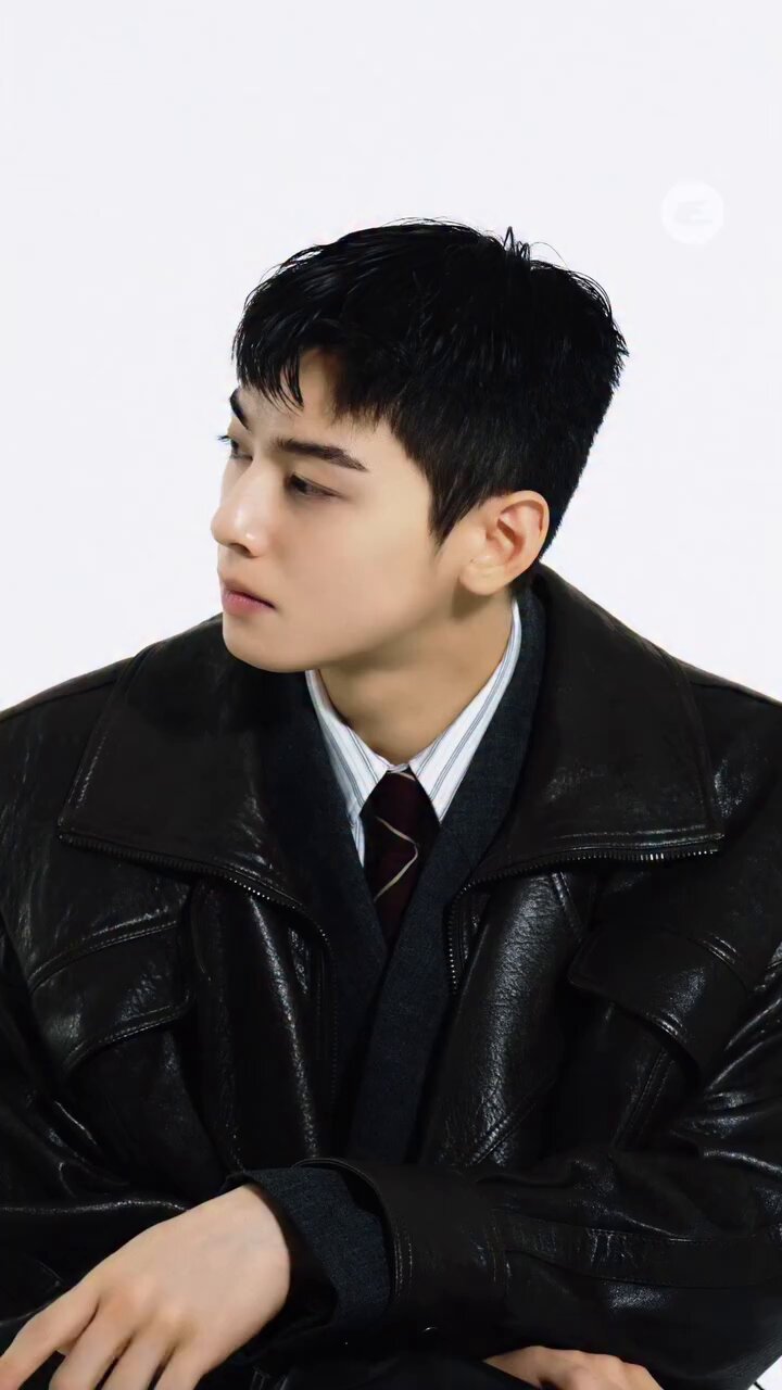 新品未開封 チャウヌ차은우magazine MDまとめ売り 차은우XSaintLaurentXEsquireKorea - Search / X