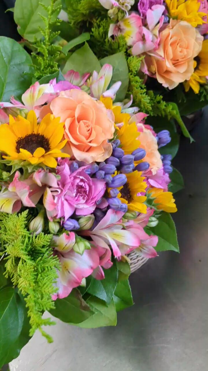 【断捨離中】花 🪷FlowerShop nakano 🪷中野生花店 di taichi matsuo ❲D's