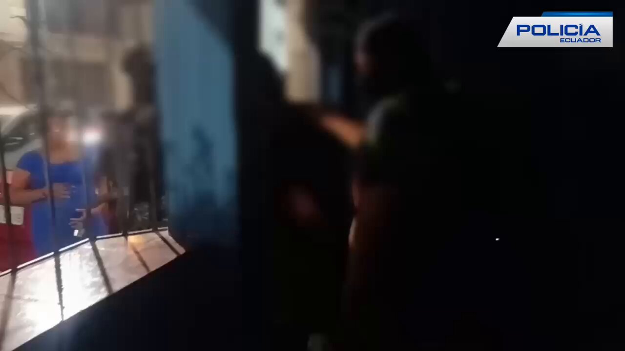 @PoliciaEcuador's video Tweet