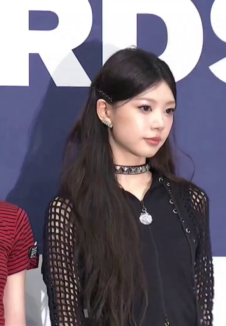 ILLITモカ MOKA あっちむいてほい　オフラインイベント アイリット　勝ち ILLITモカ MOKA あっちむいてほい オフラインイベント