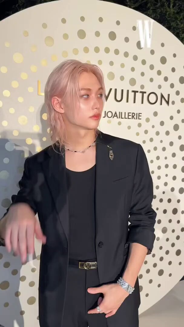 コヤンイサムチョン♥️kimu コヤンイサムチョン L字ハートカラビナポーチ 赤ずきんルミ